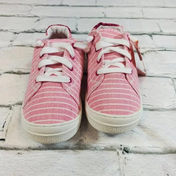 Girl pink stripe with sparkle shoes - Picture 2 of 8